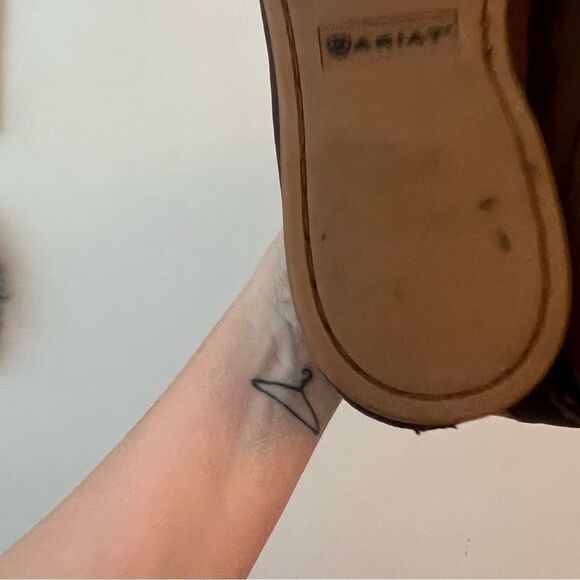 Ariat Burgundy Leather Boat Shoe Loafer - Picture 6 of 10